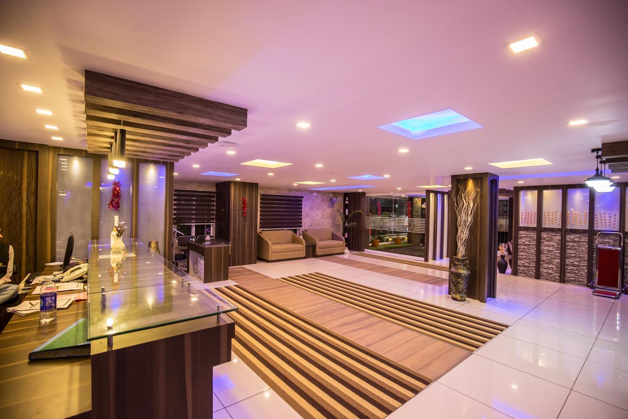 South Gate Residency Hotel Kochi Kültér fotó